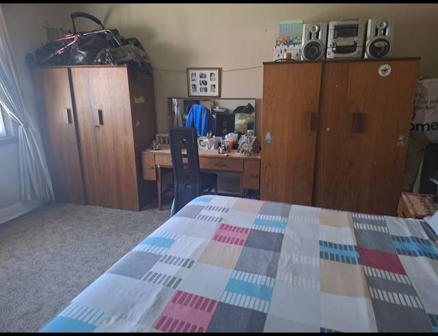 1.5 BEDROOM FREEHOLD FOR SALE IN PRIMROSE